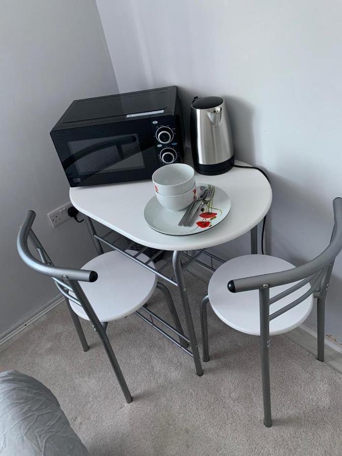 Double Room Bentilee Bucknall  外观 照片